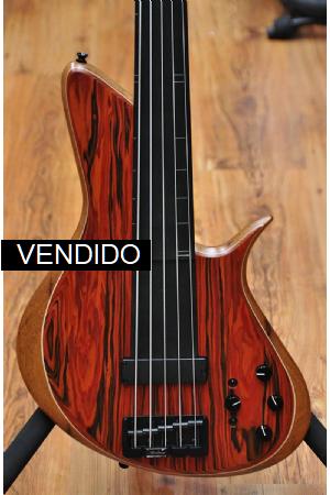 Meridian Horizon 5 Fretless Cocobolo top Meridian Horizon 5 Fretless Cocobolo top